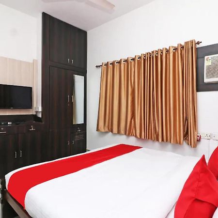 Goroomgo Hotel Manurama Ruby Calcutta Buitenkant foto